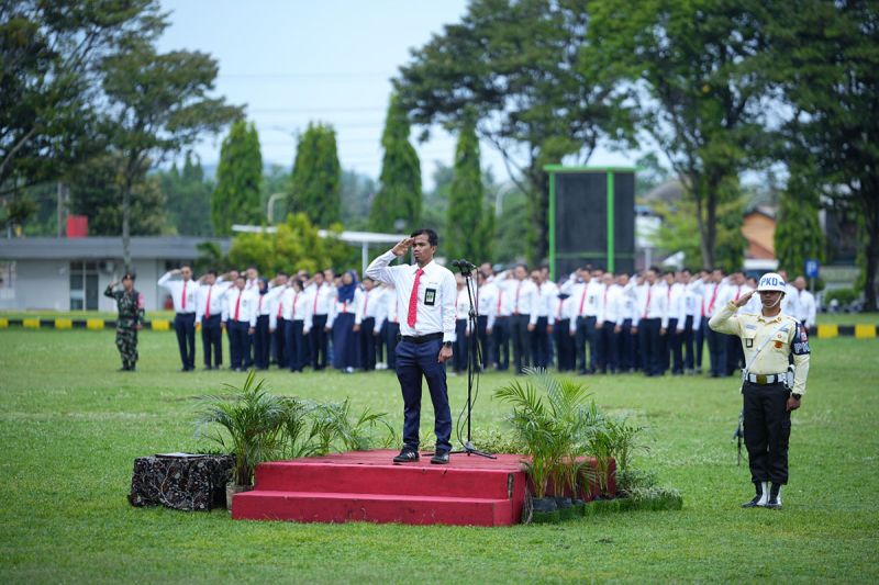 Suhong Workshop: Jadi Pahlawan Mobil Cilacap yang Tak Pernah Lelah